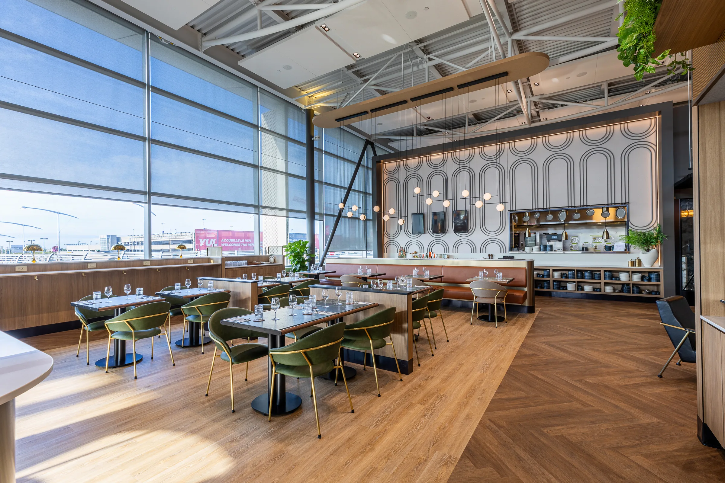 ADM – Swissport Lounge