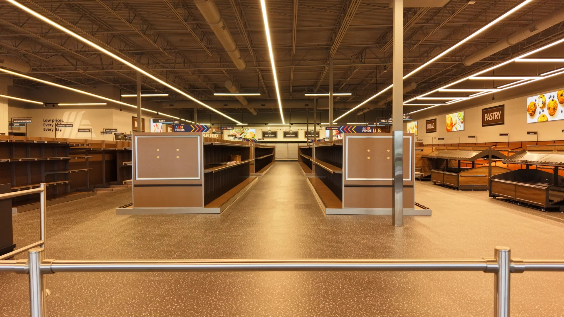 ALDI – Store #119 Kentucky — photo 8 of 13
